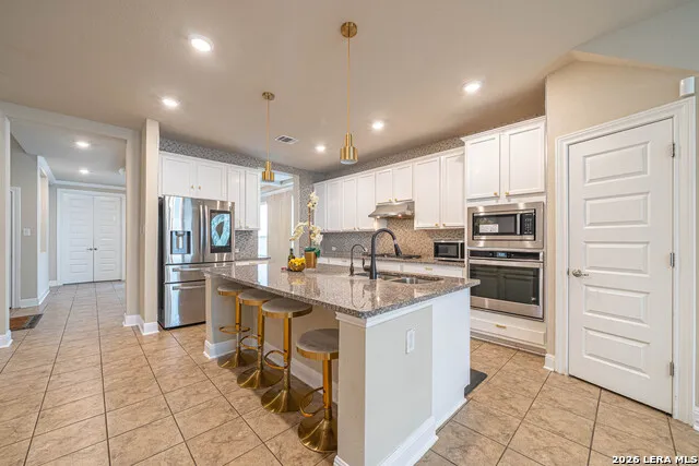 19111 MOUNTAIN PL San Antonio, TX 78259