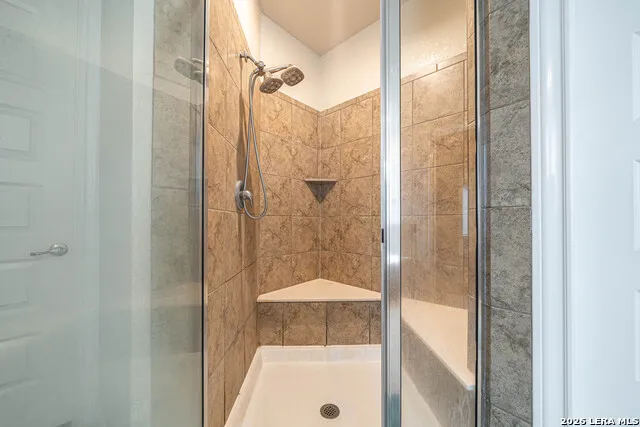 19111 MOUNTAIN PL San Antonio, TX 78259
