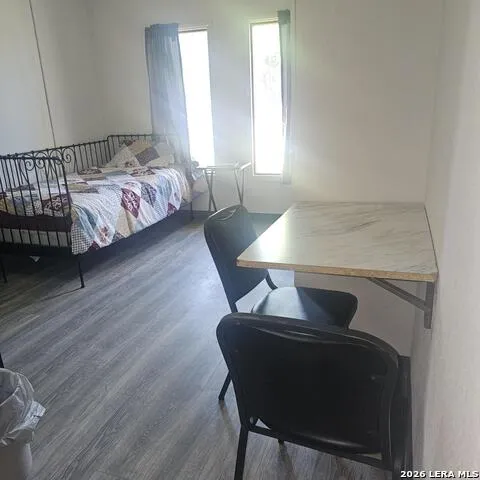 1211 Gladstone Unit B San Antonio, TX 78225