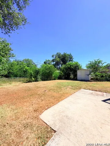 4503 Eisenhauer San Antonio, TX 78218