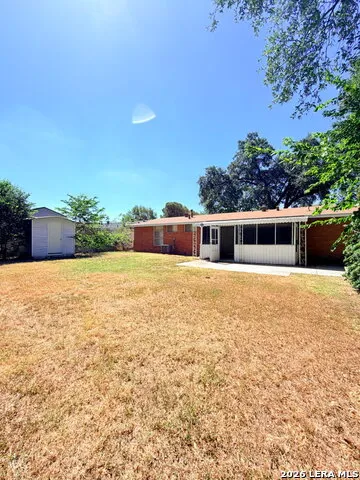 4503 Eisenhauer San Antonio, TX 78218