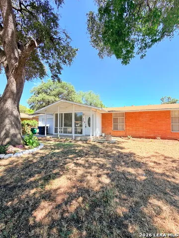 4503 Eisenhauer San Antonio, TX 78218