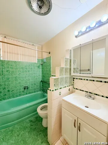 4503 Eisenhauer San Antonio, TX 78218