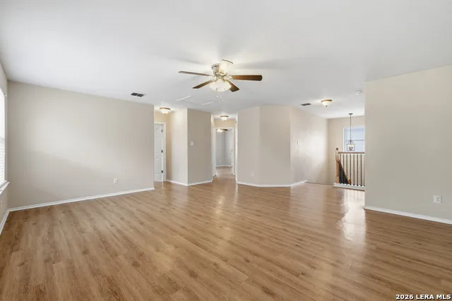 10202 ROSEANGEL LN Helotes, TX 78023