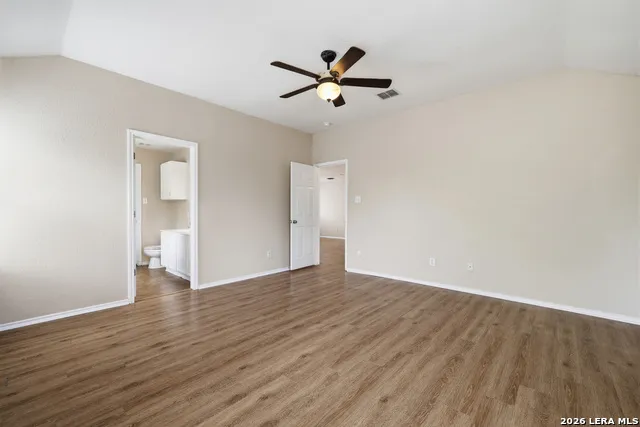 10202 ROSEANGEL LN Helotes, TX 78023