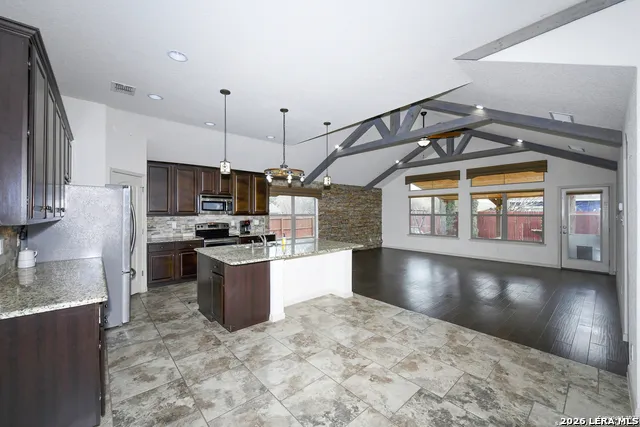 842 Wall New Braunfels, TX 78130