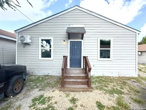 2702 Observation Drive (front) Unit BLDG 1 #4