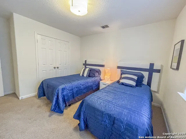 25010 Buttermilk Ln San Antonio, TX 78255