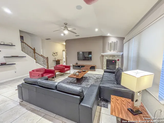 25010 Buttermilk Ln San Antonio, TX 78255