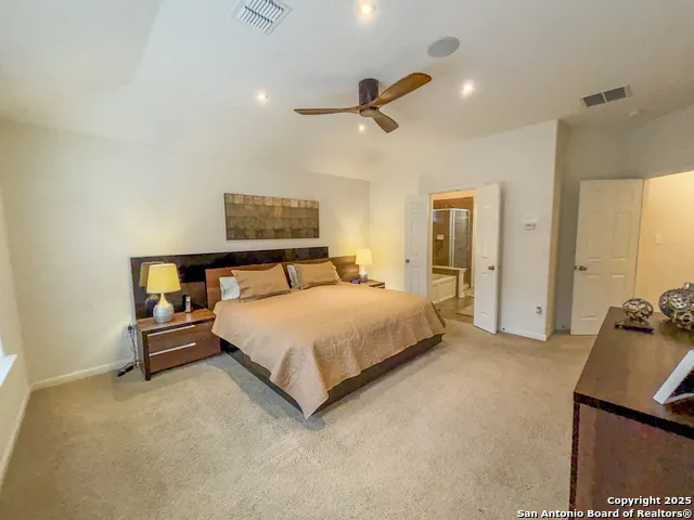 25010 Buttermilk Ln San Antonio, TX 78255
