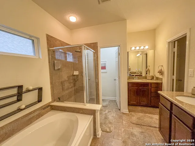 25010 Buttermilk Ln San Antonio, TX 78255