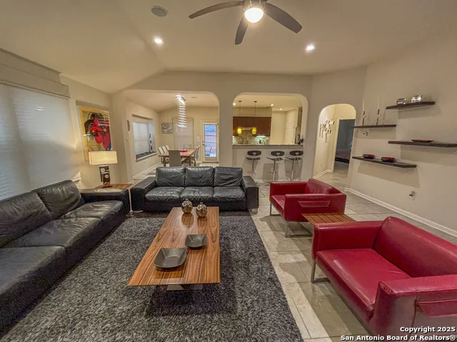 25010 Buttermilk Ln San Antonio, TX 78255