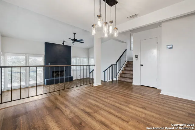 17119 Terra Rosa Helotes, TX 78023