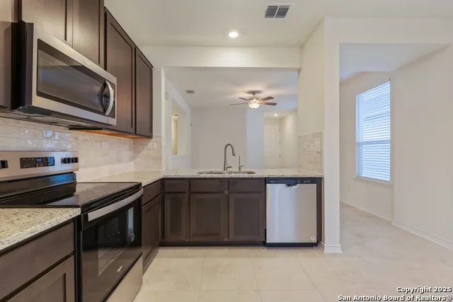 4179 Carraway St New Braunfels, TX 78130