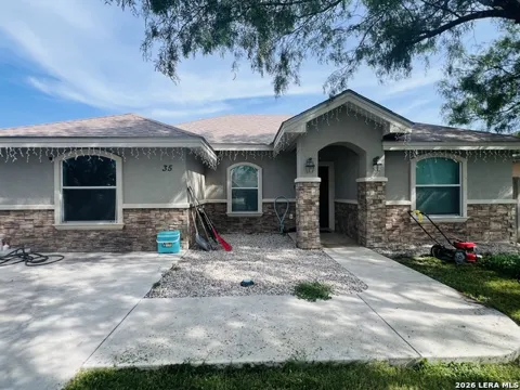 35 Garza