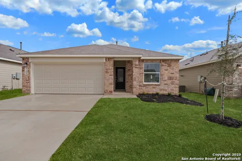 9105 Navarro Vista