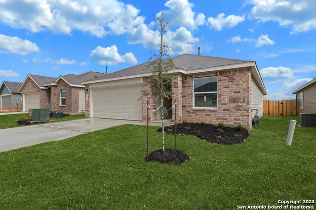 9105 Navarro Vista Seguin, TX 78155