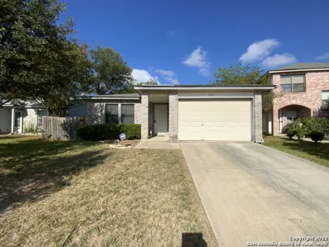 7631 Heathridge