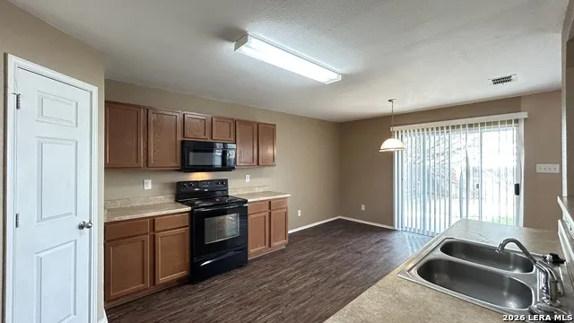 12227 AUTUMN CHERRY San Antonio, TX 78254