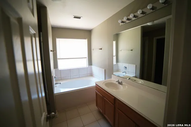 10211 Margarita Hill Converse, TX 78109