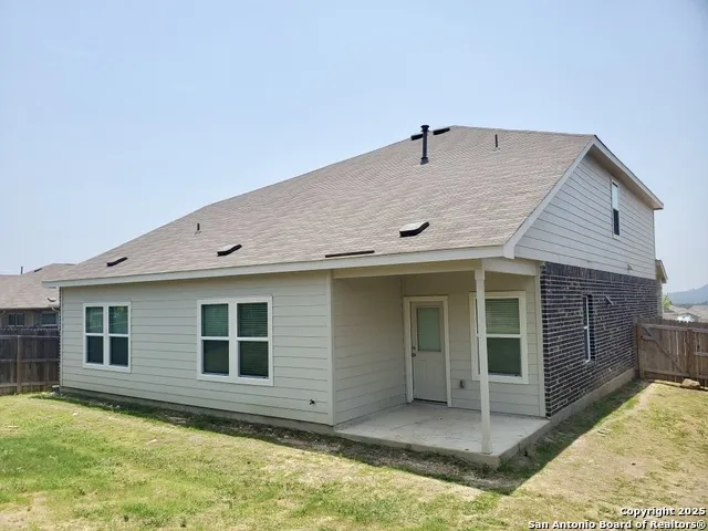 5311 SAUNTER LN Bulverde, TX 78163