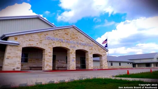 5311 SAUNTER LN Bulverde, TX 78163