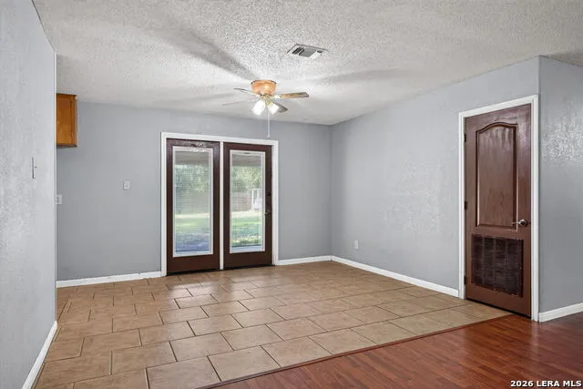 138 Bobolink Dr New Braunfels, TX 78130