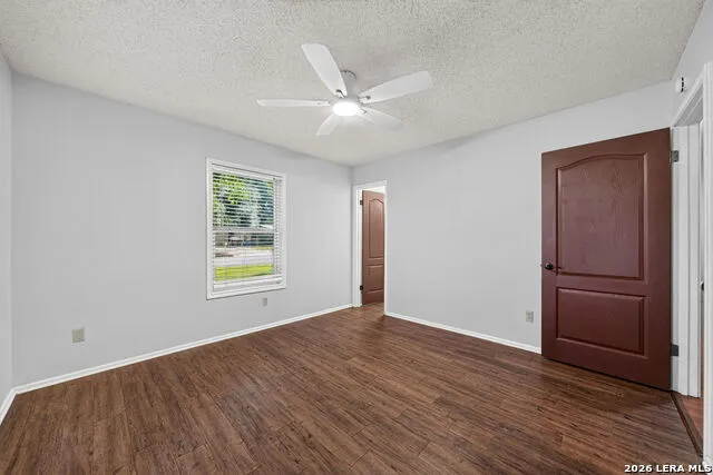 138 Bobolink Dr New Braunfels, TX 78130