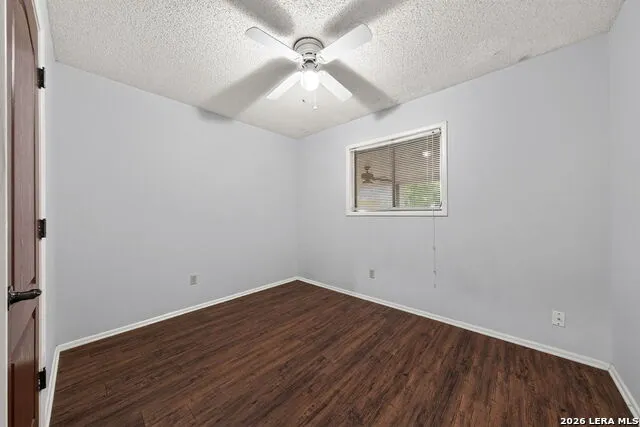 138 Bobolink Dr New Braunfels, TX 78130