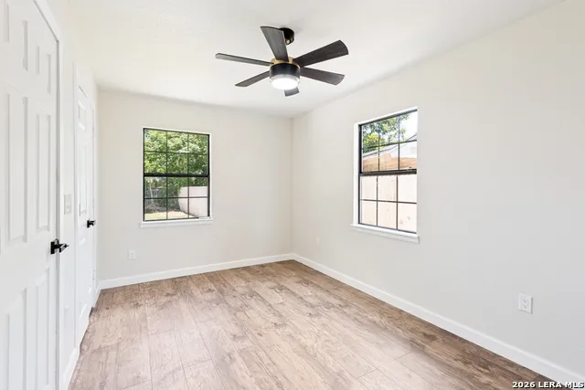 504 Willow Dr Converse, TX 78109