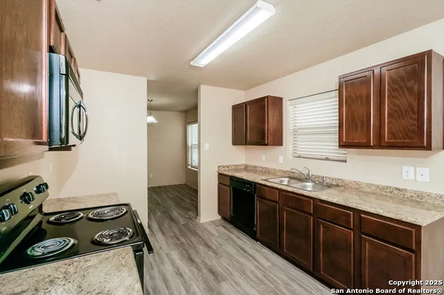 5914 Aspen Garden San Antonio, TX 78238