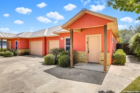 1014 TRIPP LN