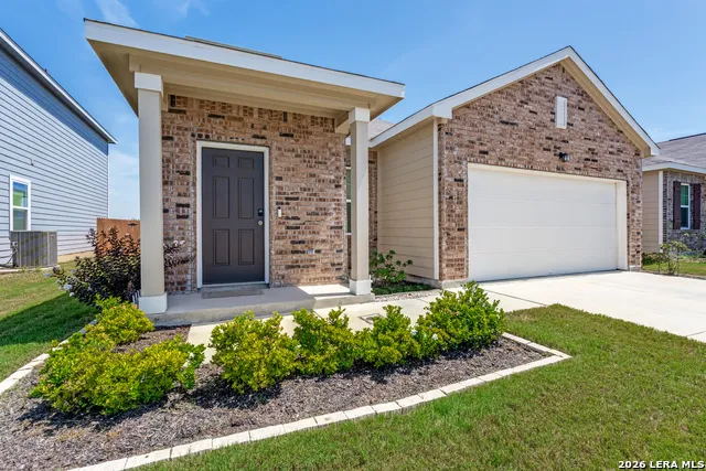 8456 Falcon Converse, TX 78109