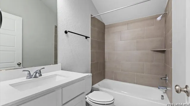 6501 Crockett Cv Schertz, TX 78108