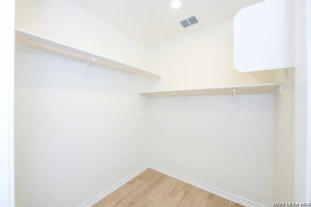 137 W Local Wave Boerne, TX 78006