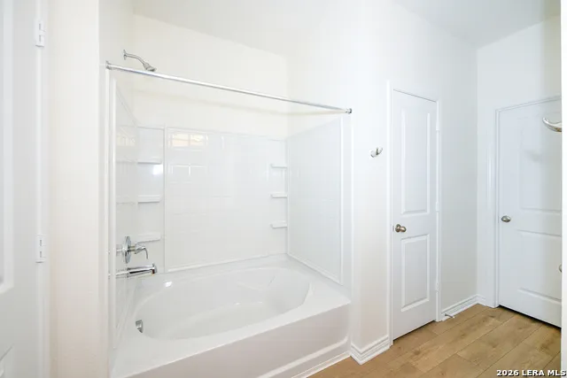 137 W Local Wave Boerne, TX 78006