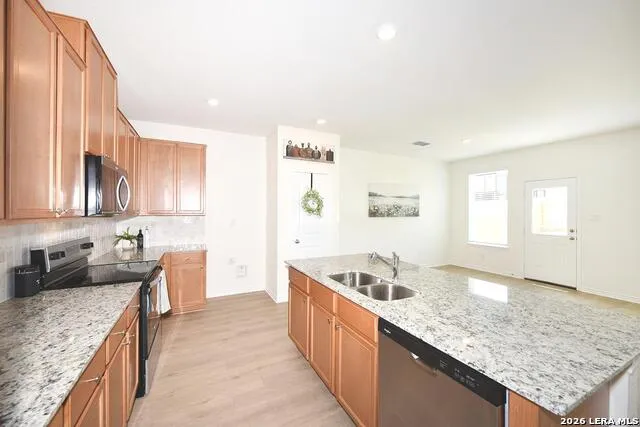 137 W Local Wave Boerne, TX 78006