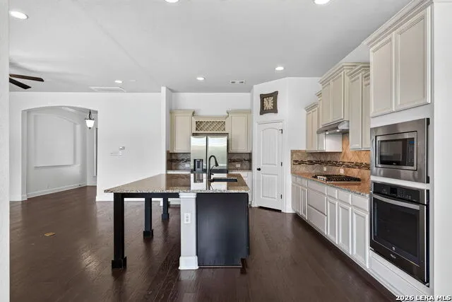 219 WOODS OF BOERNE BLVD Boerne, TX 78006