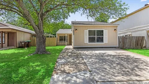 2823 ASH FIELD DR