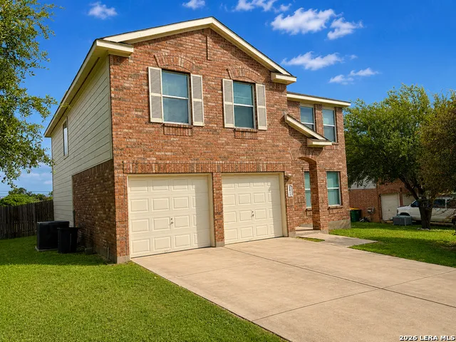 8011 HOOSIER PARK Selma, TX 78154