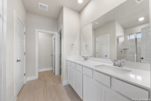 10726 YELLOWTAIL BLVD Boerne, TX 78006