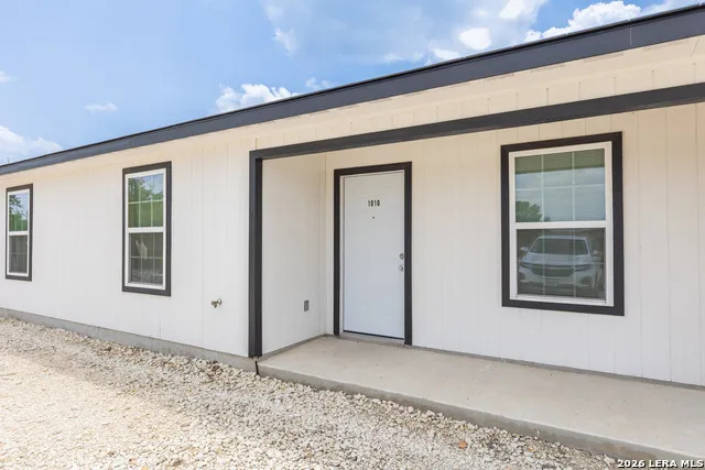 1010 County Road 4516 Unit 1010 Castroville, TX 78009
