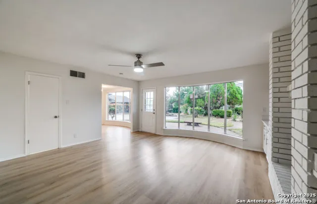 3418 Wimbledon Schertz, TX 78108