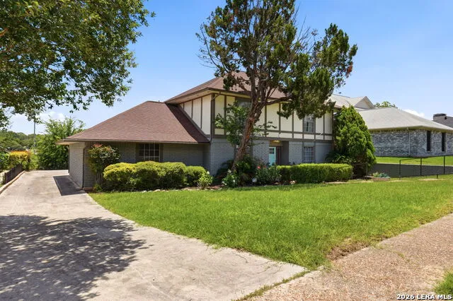 3418 Wimbledon Schertz, TX 78108