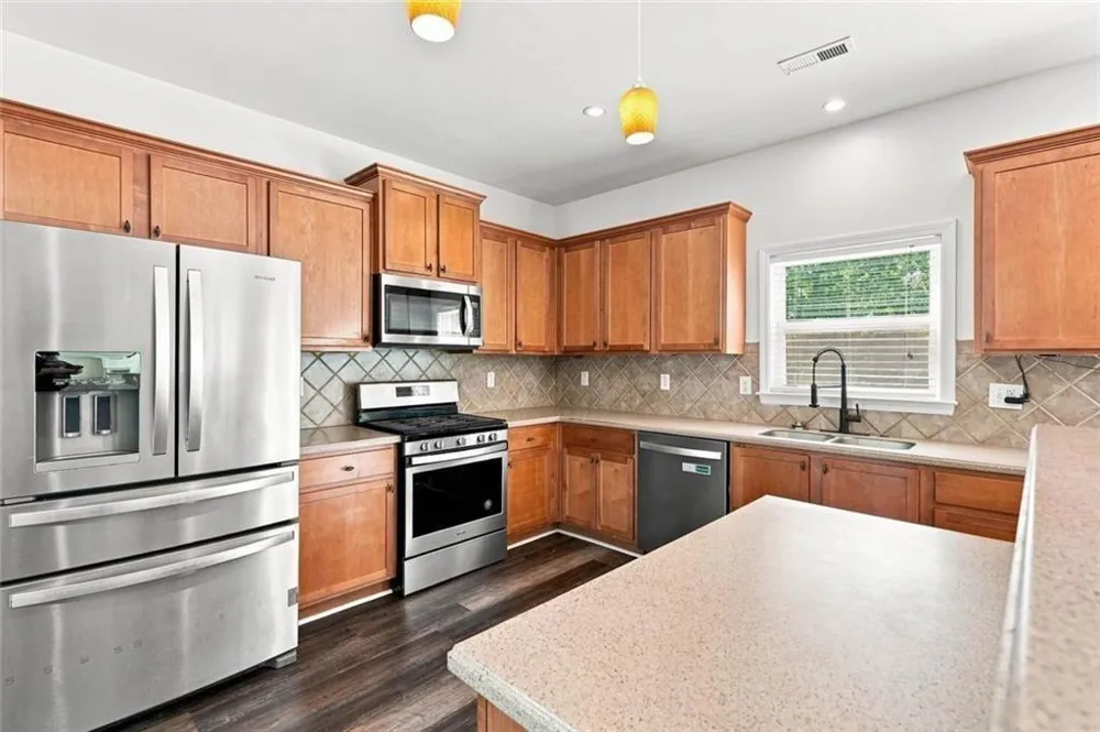 1015 Liberty Ives Drive Auburn, GA 30011