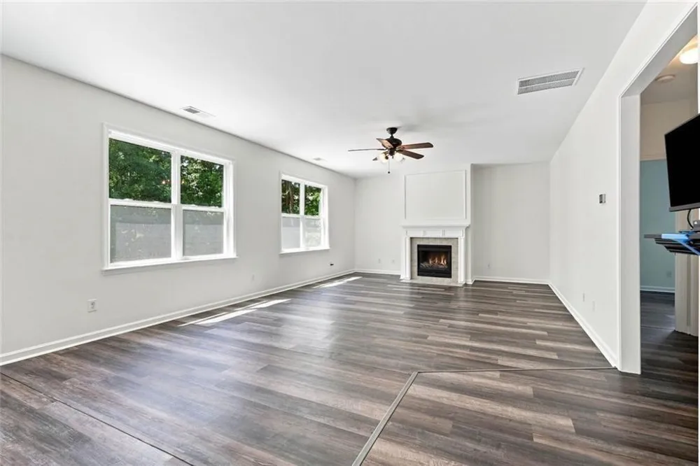 1015 Liberty Ives Drive Auburn, GA 30011