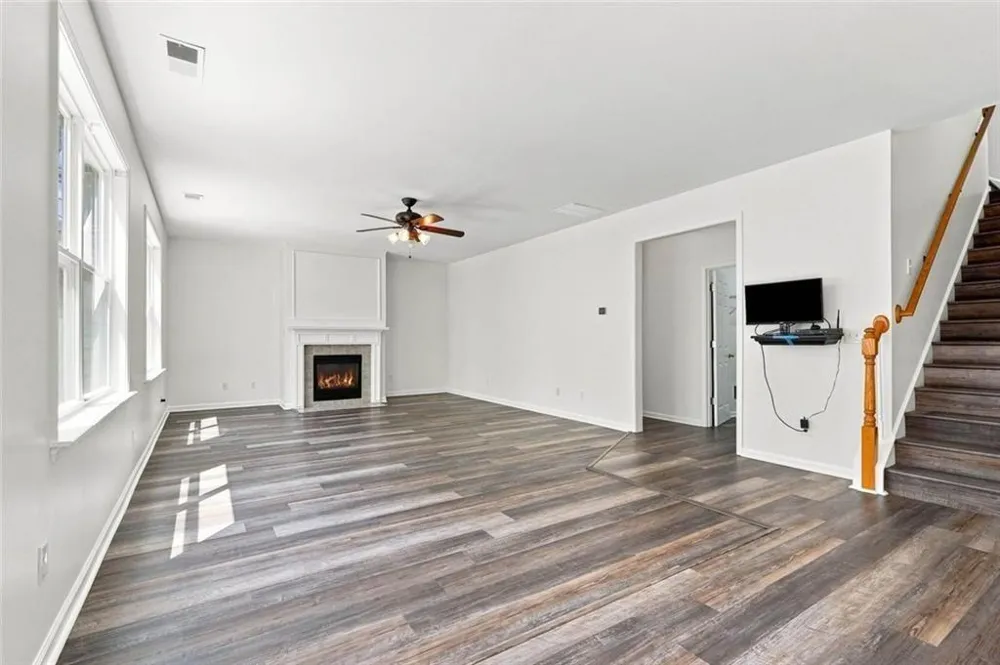 1015 Liberty Ives Drive Auburn, GA 30011