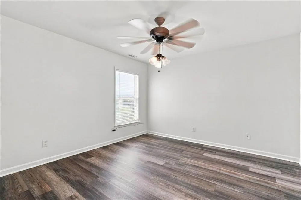 1015 Liberty Ives Drive Auburn, GA 30011