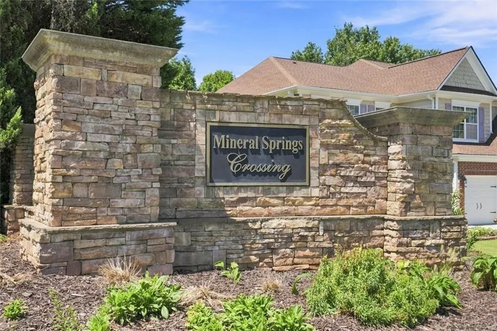 1015 Liberty Ives Drive Auburn, GA 30011