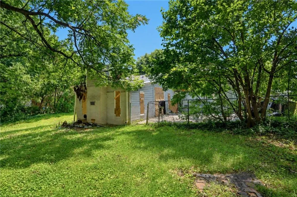 2824 Lynda Place Decatur, GA 30032